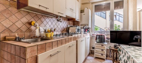 2 chambres Appartement à Rome, Italy No. 323648 16