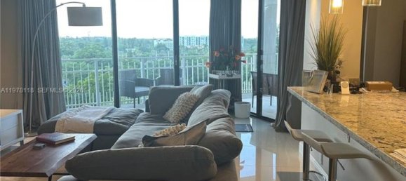 2 dormitorios propiedad comercial en venta en Miami, Miami-Dade, Florida, USA № 615081 2