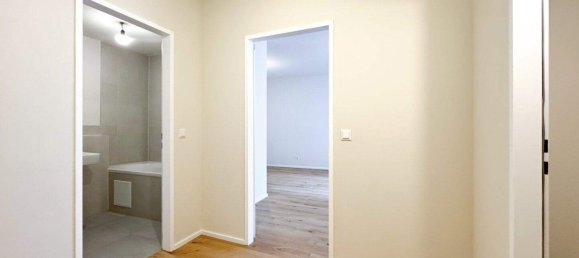 Studio à Wieden, Austria No. 245974 3