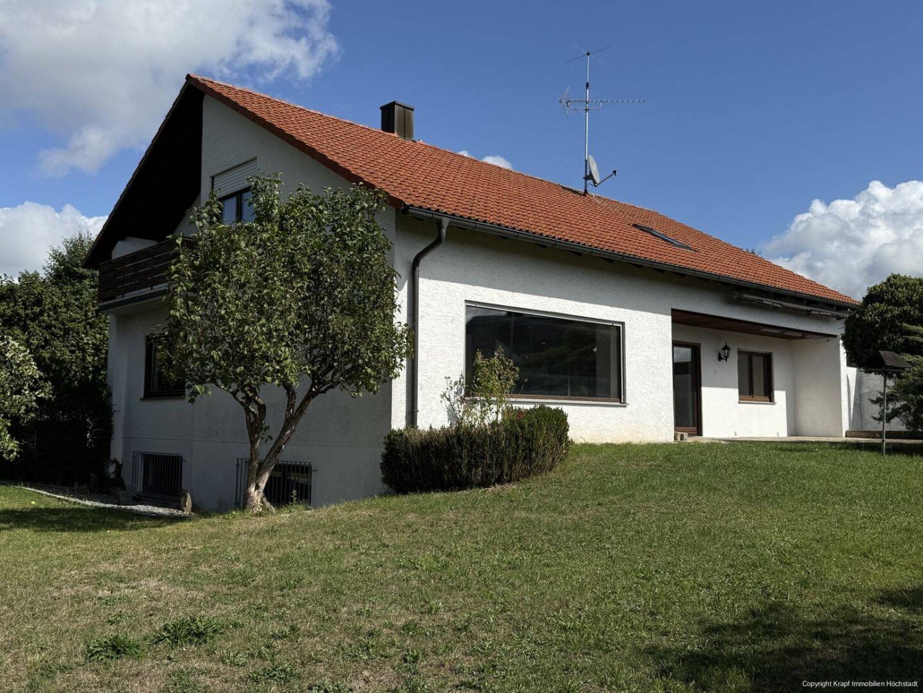 7 rooms House in Erlangen-Hochstadt, Germany No. 371114