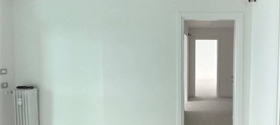 255m² Office in Padua, Italy No. 145982 17