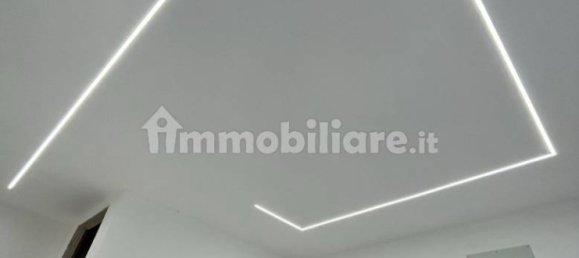 3 bedrooms Apartment in Rome, Italy No. 16881 24