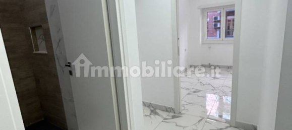 3 bedrooms Apartment in Rome, Italy No. 16881 19