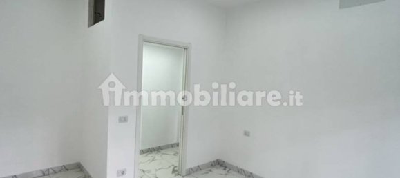 3 bedrooms Apartment in Rome, Italy No. 16881 23