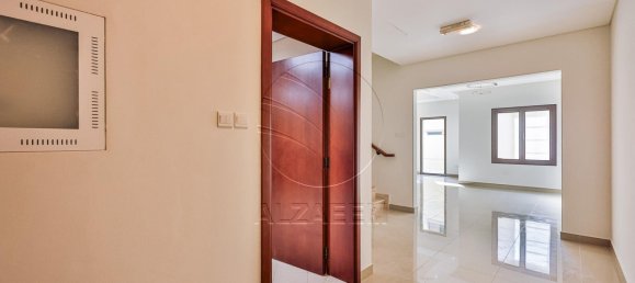 3 bedrooms Townhouse in Al Salam Street, UAE No. 29008 12