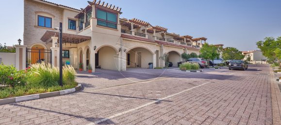 3 bedrooms Townhouse in Al Salam Street, UAE No. 29008 2