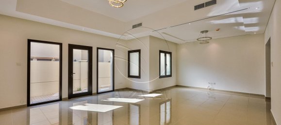 3 bedrooms Townhouse in Al Salam Street, UAE No. 29008 5