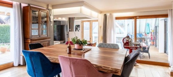 5 bedrooms Villa in Haute-Savoie, France No. 198020 4