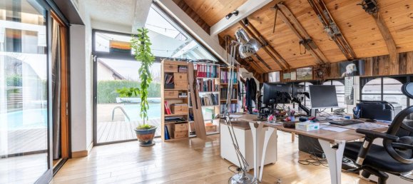 5 bedrooms Villa in Haute-Savoie, France No. 198020 8