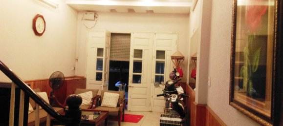 Casa de 6 dormitorios en Dong Da, Vietnam No. 3912 5