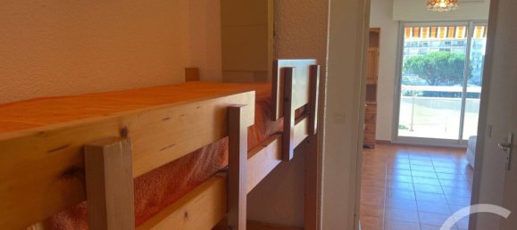 Estudio en Le Lavandou, France No. 319252 5