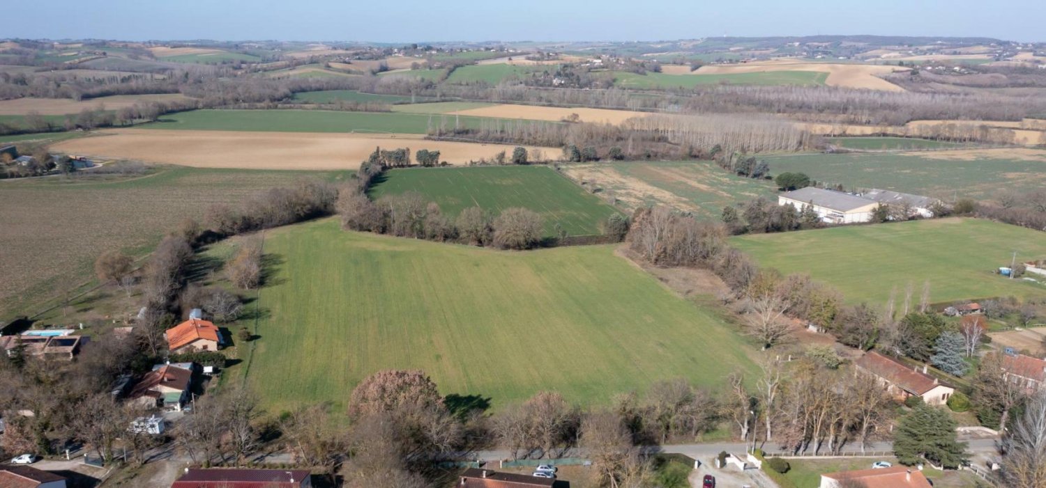  Land in Segoufielle, France No. 112153