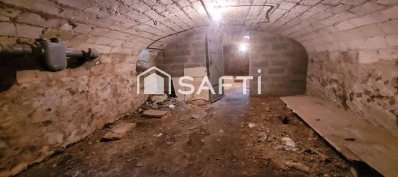 3 chambres Maison à Descartes, France No. 269759 2