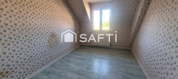 3 chambres Maison à Descartes, France No. 269759 10