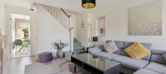 Casa de 2 dormitorios en Feltham, United Kingdom No. 9809 3