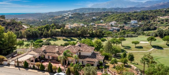 4 bedrooms Villa in El Paraiso, Spain No. 108934 22