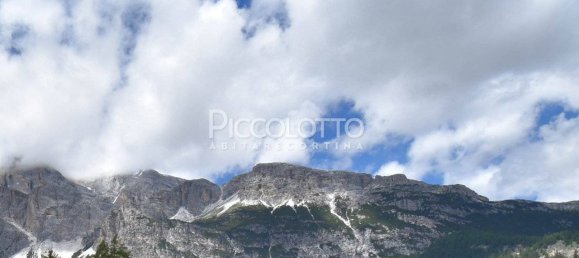 Пентхаус с 3 спальнями в Кортина д’Ампеццо, Италия № 351162 4