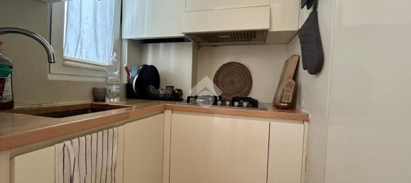 Studio in Rimini, Italy No. 306416 7