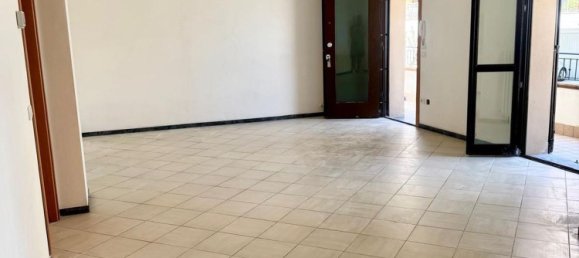 5 bedrooms Apartment in Pesaro, Italy No. 372315 4