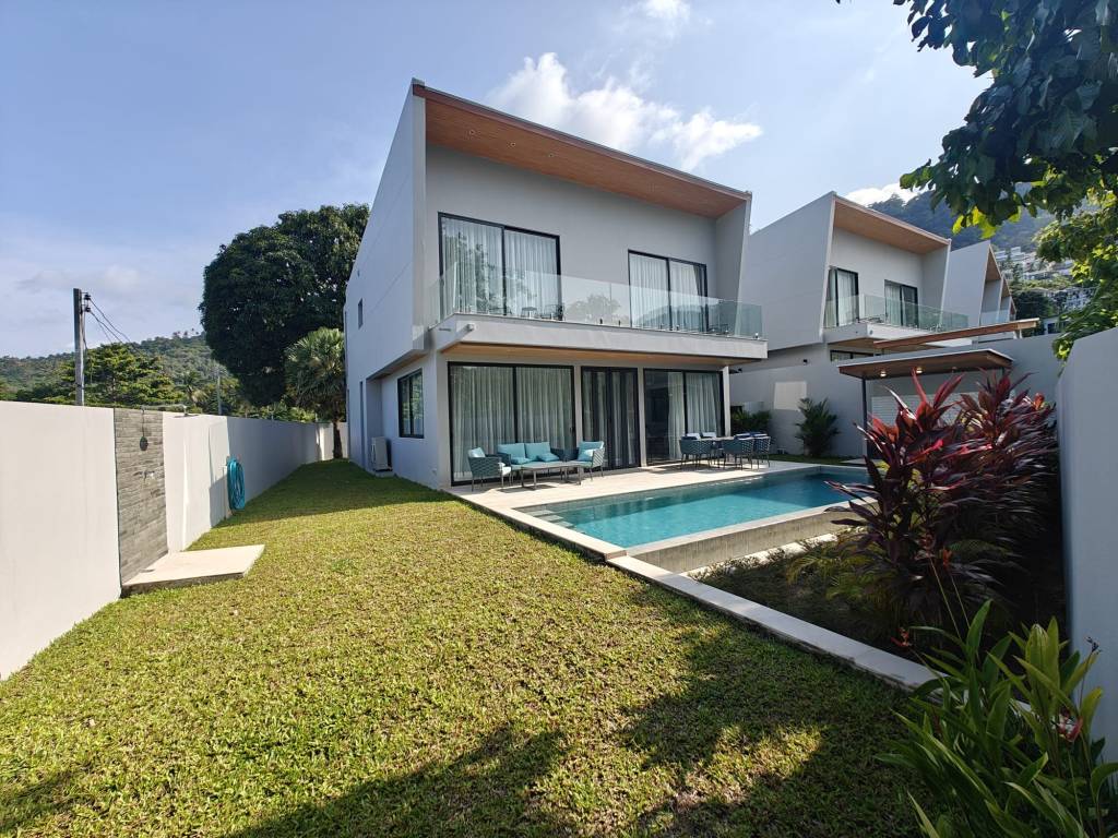 3 bedrooms Villa in Ko Samui, Thailand No. 24251