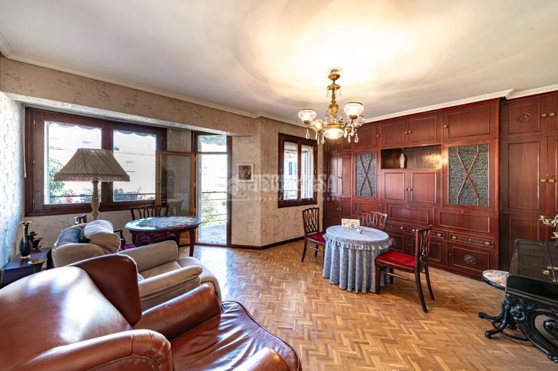 2 bedrooms Apartment in Madrid, Spain No. 140601
