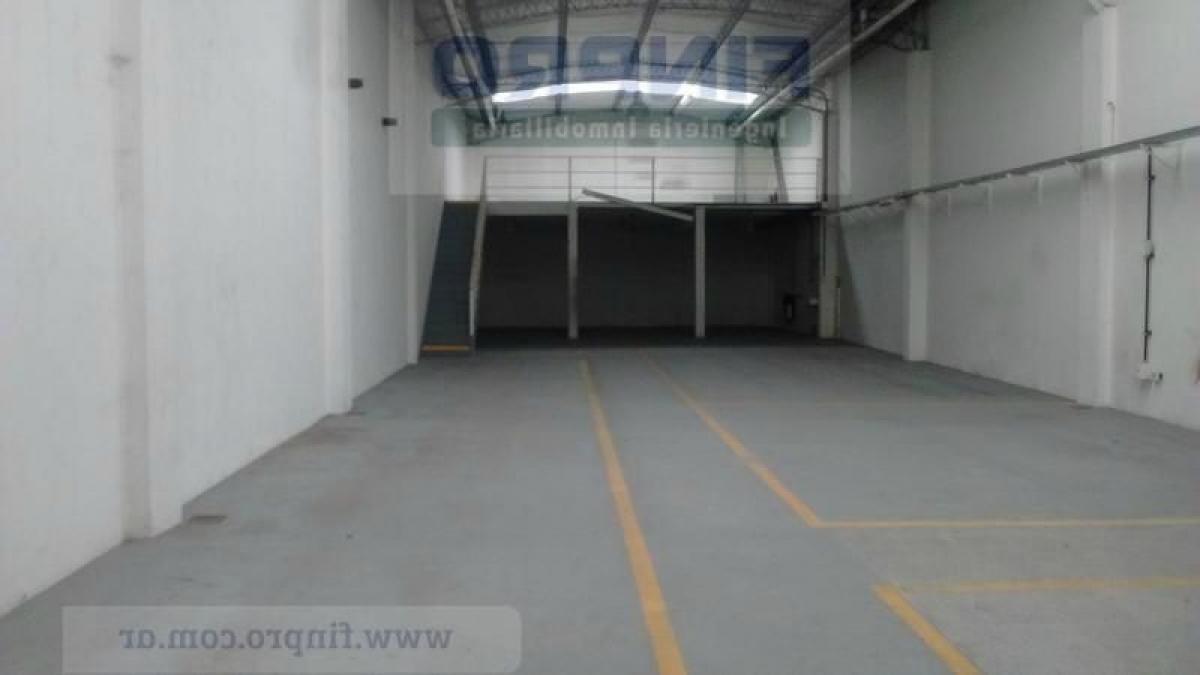  عقار تجاري في General San Martin, Argentina 470متر مربع رقم 105562