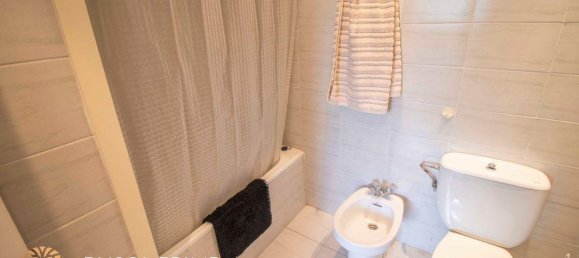 3 Schlafzimmer Wohnung in Coma-Ruga, Spain, Nr. 255 13