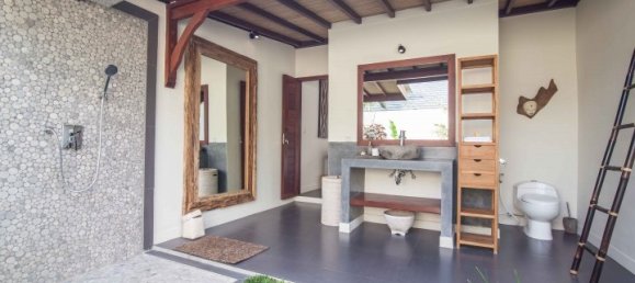 4 Schlafzimmer Villa in Canggu, Indonesia, Nr. 3452 18