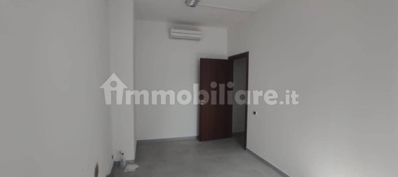 5-Zimmer Gewerbliche Immobilie in Poggibonsi, Italy, Nr. 39677 6