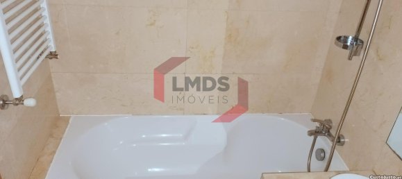 3 chambres Appartement à Matosinhos, Portugal No. 32243 18