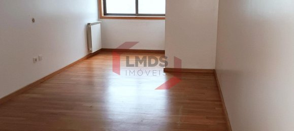 3 chambres Appartement à Matosinhos, Portugal No. 32243 9