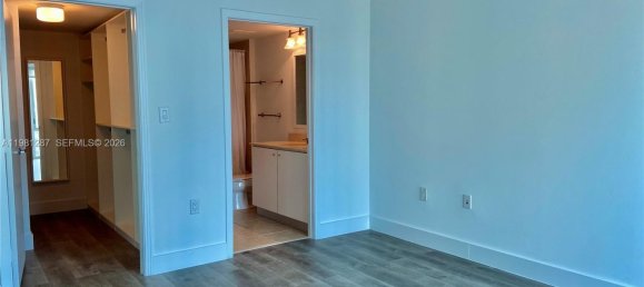 3 chambres propriété commerciale à louer à Miami, Miami-Dade, Florida, USA № 615325 14