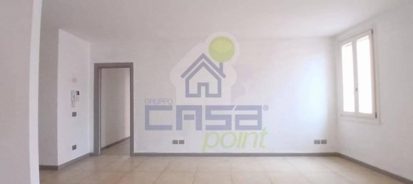 4 rooms Apartment in Torre de' Picenardi, Italy No. 40478 4