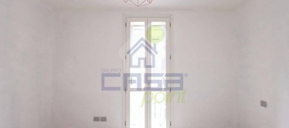 4 rooms Apartment in Torre de' Picenardi, Italy No. 40478 9