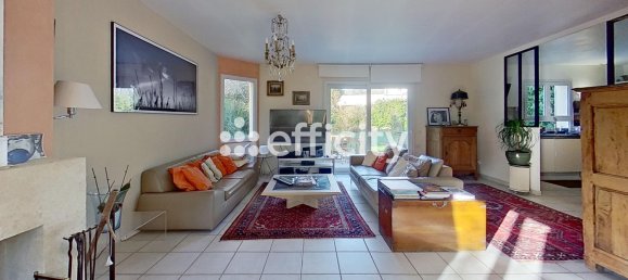 5 bedrooms House in Orgeval, France No. 129196 10