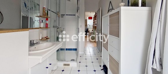 5 bedrooms House in Orgeval, France No. 129196 7