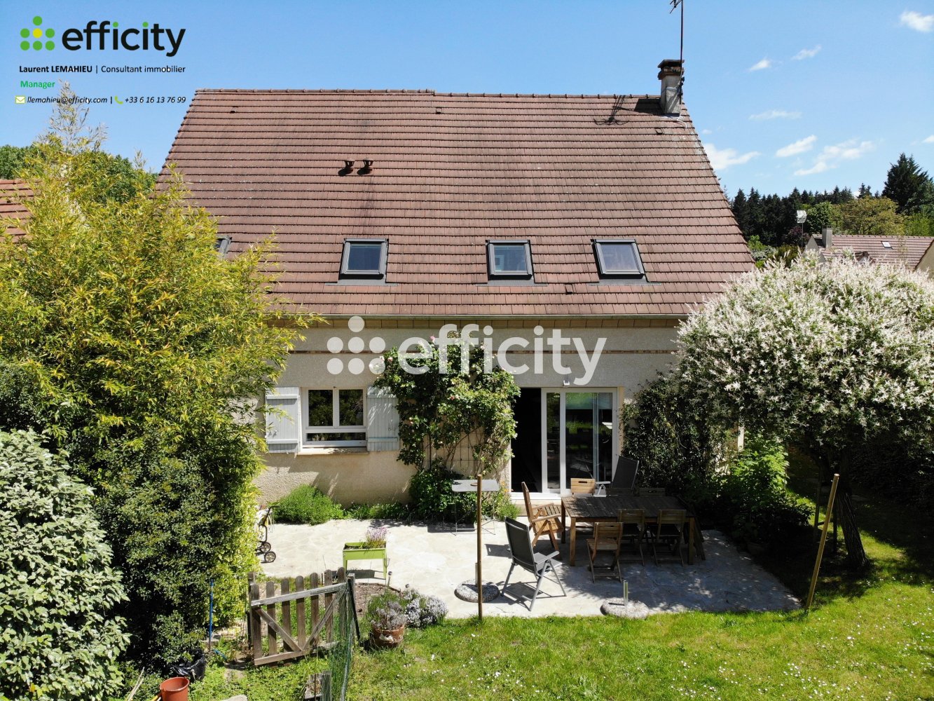 5 bedrooms House in Orgeval, France No. 129196