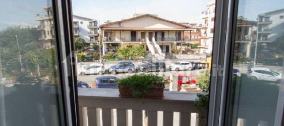 2 bedrooms Apartment in Rome, Italy No. 44740 18