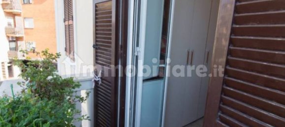 2 bedrooms Apartment in Rome, Italy No. 44740 19