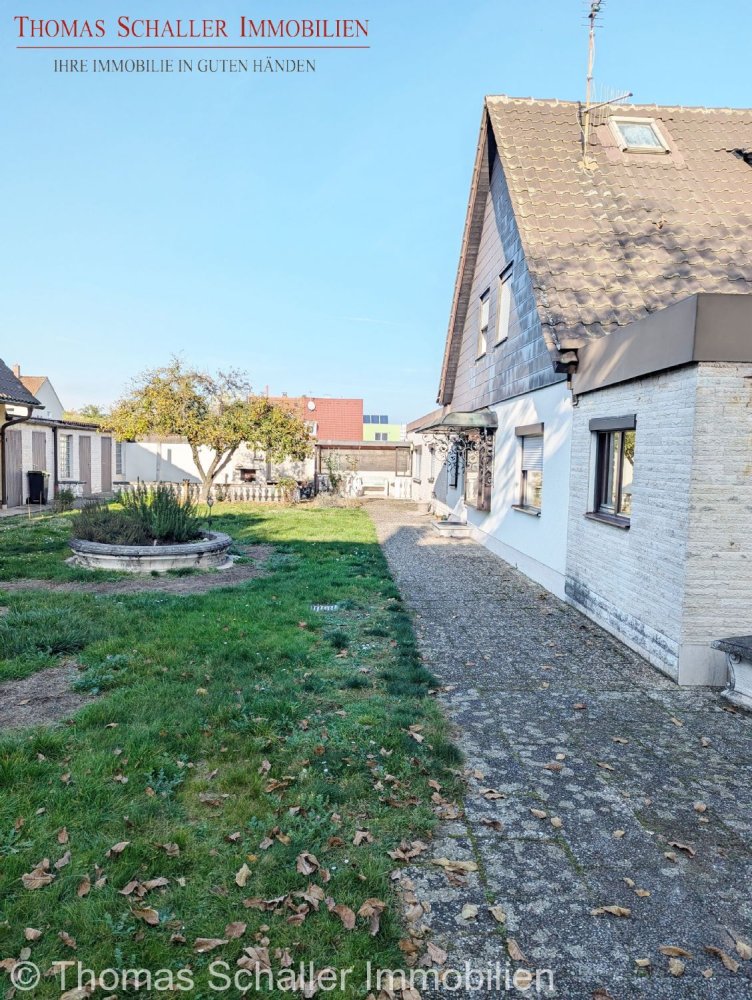 2 bedrooms Townhouse in Nuremberg, Germany No. 211668