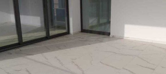 2 bedrooms Apartment in Agios Georgios, Cyprus No. 7925 8