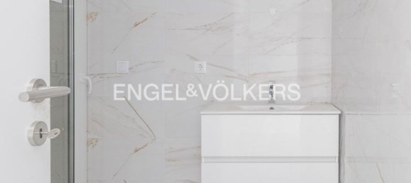 4 Schlafzimmer Haus in Corroios, Portugal, Nr. 14226 9