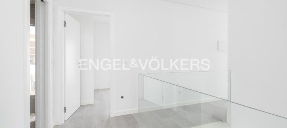 4 Schlafzimmer Haus in Corroios, Portugal, Nr. 14226 12