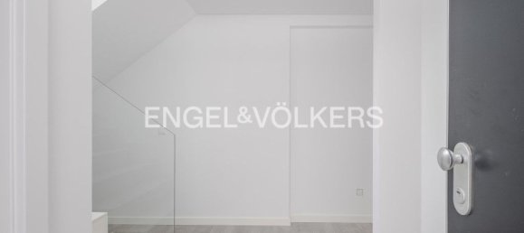 4 Schlafzimmer Haus in Corroios, Portugal, Nr. 14226 8