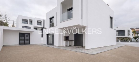 4 Schlafzimmer Haus in Corroios, Portugal, Nr. 14226 33