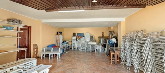 4 bedrooms Villa in Passignano sul Trasimeno, Italy No. 55666 34