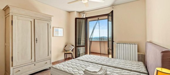 4 bedrooms Villa in Passignano sul Trasimeno, Italy No. 55666 28