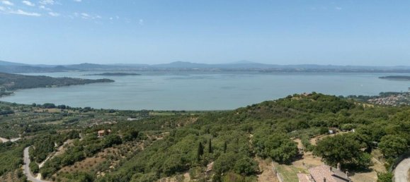 4 bedrooms Villa in Passignano sul Trasimeno, Italy No. 55666 6