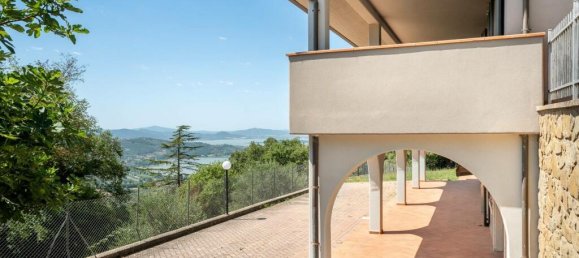 4 bedrooms Villa in Passignano sul Trasimeno, Italy No. 55666 41