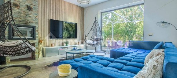 3 bedrooms Villa in Montespertoli, Italy No. 331167 10